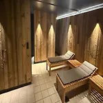 Retreat With Sauna Alpehytte