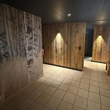 Retreat With Sauna Chalet