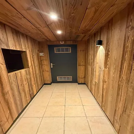 Retreat With Sauna *